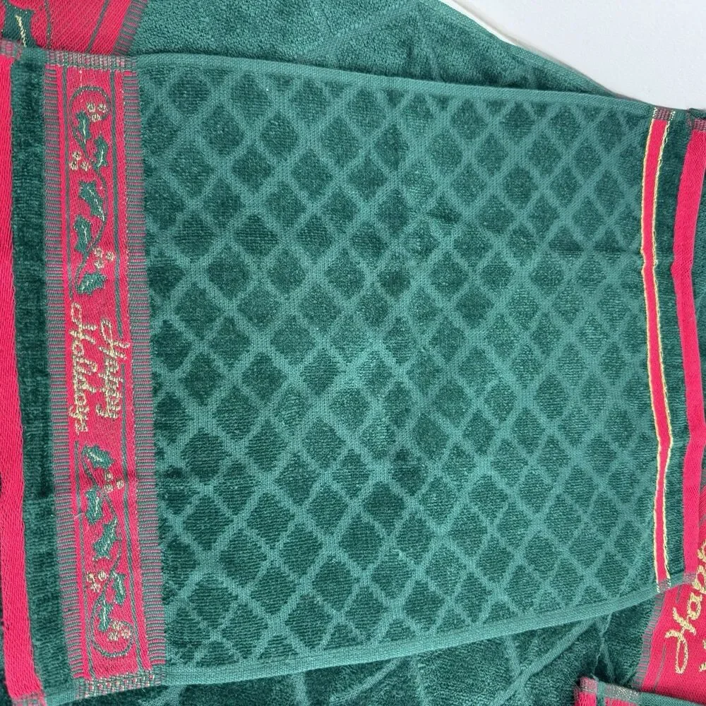 Set 3 Vintage Christmas Embroidered Bath Towel & Wash Rags 100% Cotton Holidays